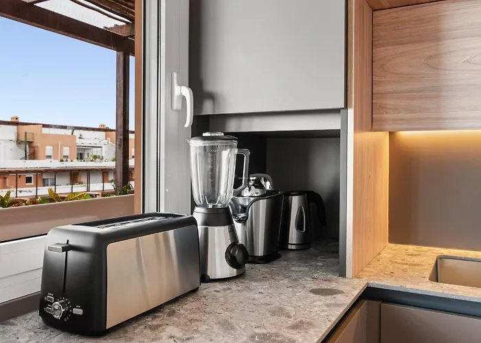 Obsidian Zafiro Apartment *